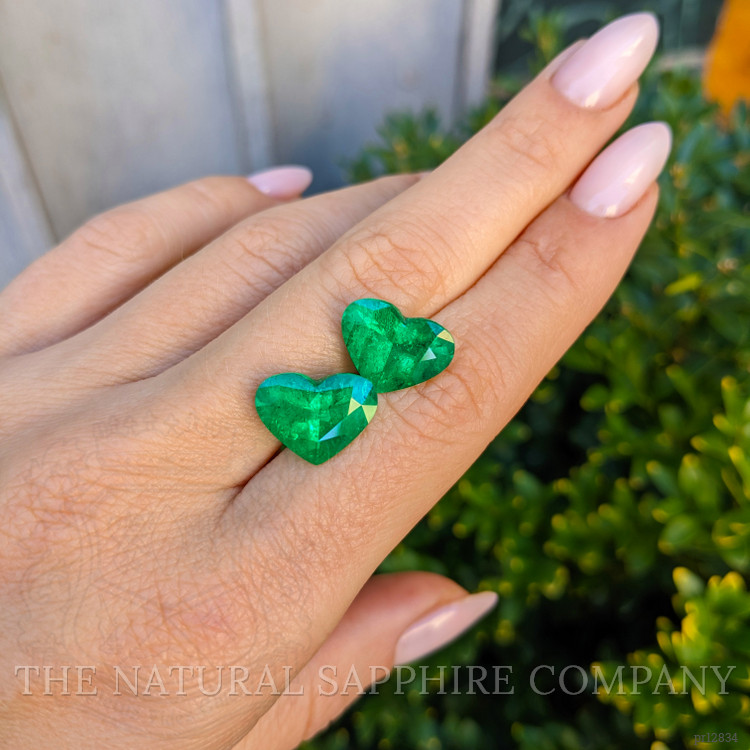 8.74 Ct.Tw. Emerald Pair from Colombia