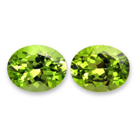 5.51&nbsp;Ct.Tw.Total Carat Weight Peridot Pair from Burma (Myanmar) Video