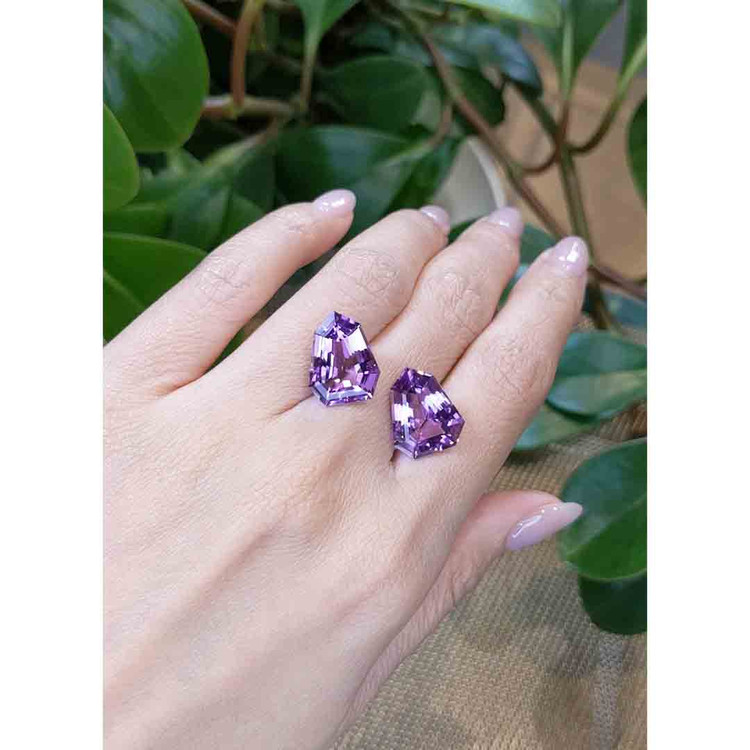 14.72 Ct.Tw. Amethyst Pair from Bolivia