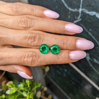 5.31 Ct.Tw.Total Carat Weight Emerald Pair from Zambia Life Style