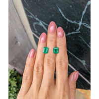 4.12&nbsp;Ct.Tw.Total Carat Weight Emerald Pair from Colombia Life Style
