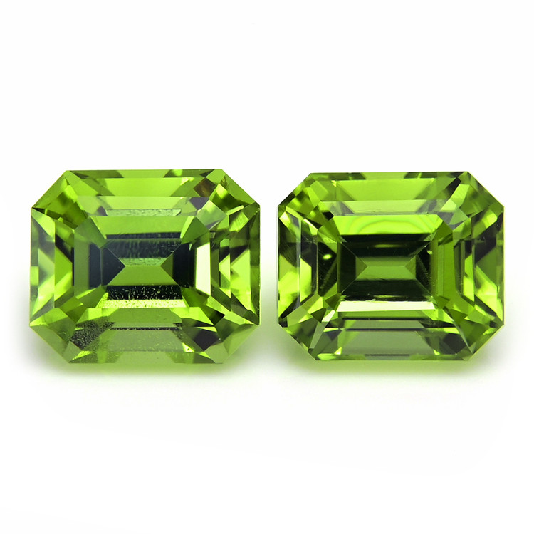 4.51 Ct.Tw. Peridot Pair from Pakistan