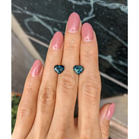 5.09&nbsp;Ct.Tw.Total Carat Weight Bluish Green Sapphire Pair from Ceylon (Sri Lanka) Life Style