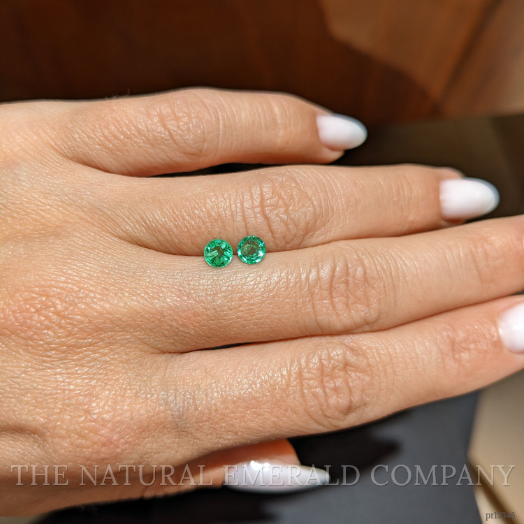 0.65 Ct.Tw. Emerald Pair from Zambia