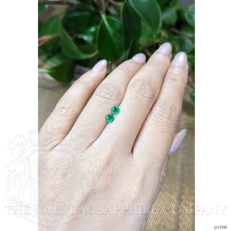 0.43 Ct.Tw. Emerald Pair from Zambia
