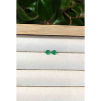 0.43 Ct.Tw.Total Carat Weight Emerald Pair from Zambia Life Style