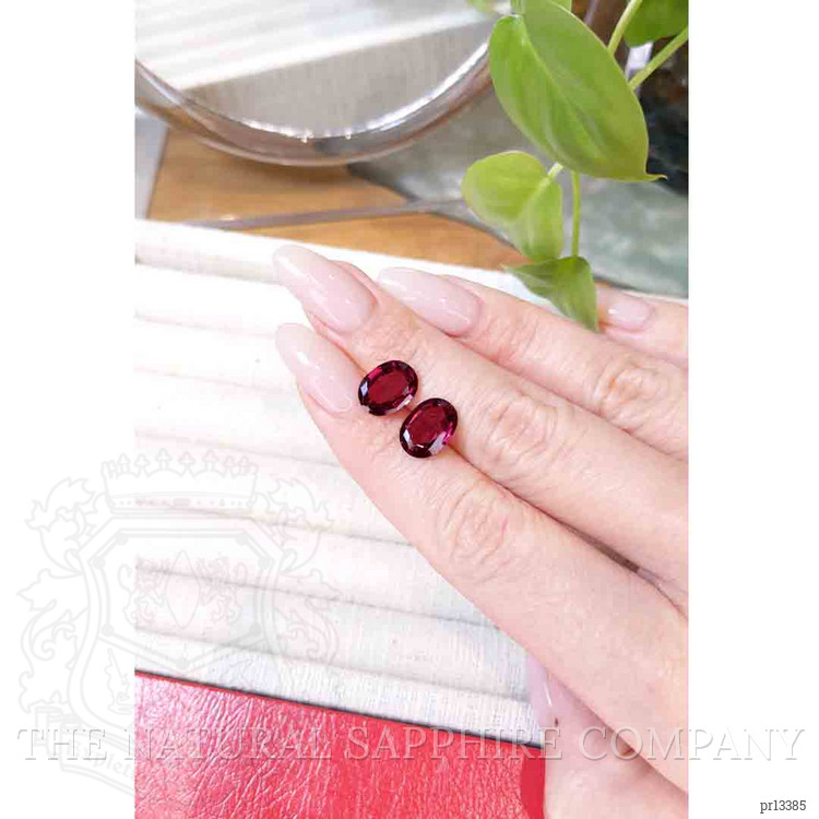 6.34 Ct.Tw. Garnet Pair from Tanzania