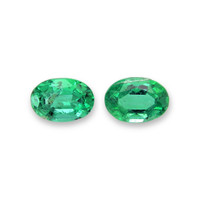 0.60 Ct.Tw.Total Carat Weight Emerald Pair from Zambia Video