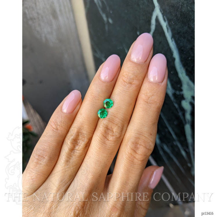 0.77 Ct.Tw. Emerald Pair from Colombia