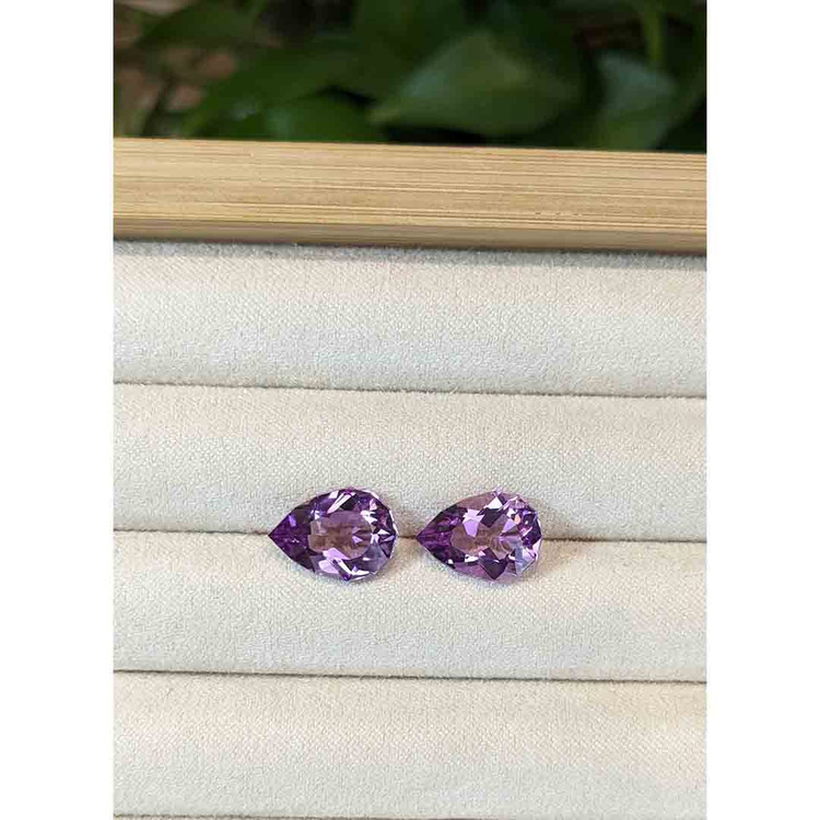 7.17 Ct.Tw. Amethyst Pair from Brazil