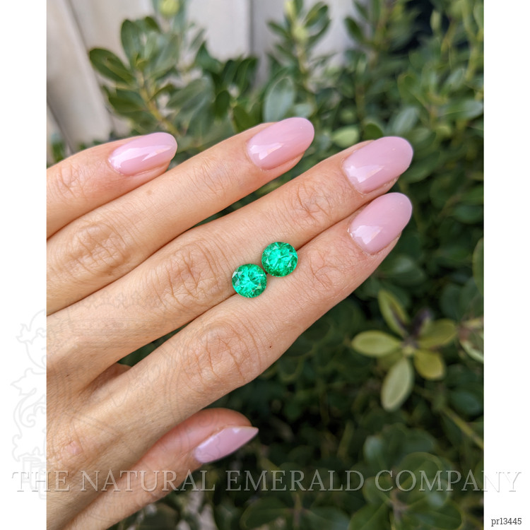 2.59 Ct.Tw. Emerald Pair from Colombia