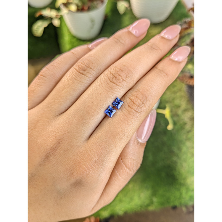 1.01 Ct.Tw. Tanzanite Pair from Tanzania