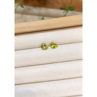 2.24&nbsp;Ct.Tw.Total Carat Weight Yellowish Green Sapphire Pair from Ceylon (Sri Lanka) Life Style