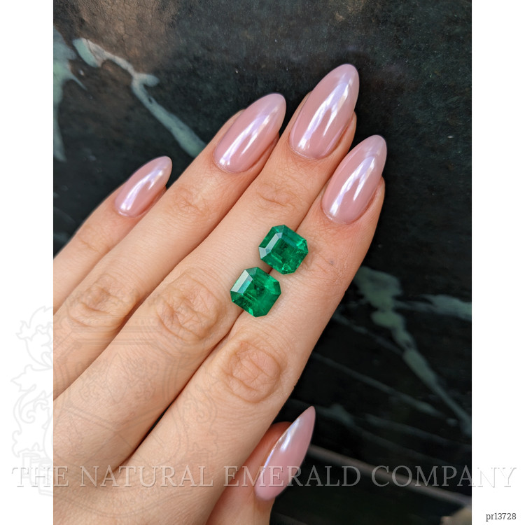 7.36 Ct.Tw. Emerald Pair from Colombia