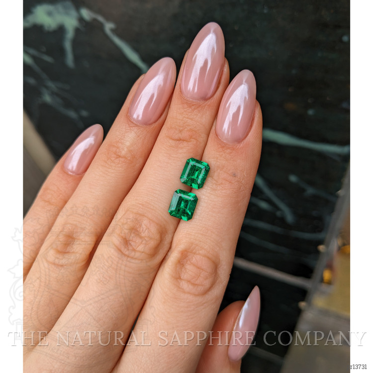 3.58 Ct.Tw. Emerald Pair from Colombia - Muzo