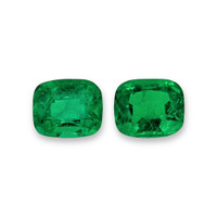 5.68&nbsp;Ct.Tw.Total Carat Weight Emerald Pair from Zambia Video