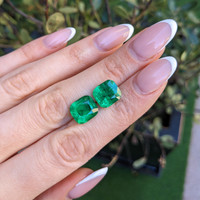 9.84&nbsp;Ct.Tw.Total Carat Weight Emerald Pair from Colombia - Muzo Life Style