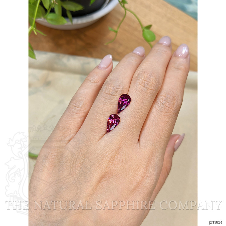 4.01 Ct.Tw. Pinkish Purple Rhodolite Garnet Pair from Tanzania