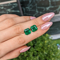 9.33&nbsp;Ct.Tw.Total Carat Weight Emerald Pair from Zambia Life Style