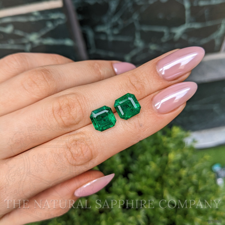 9.33 Ct.Tw. Emerald Pair from Zambia