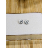 2.40&nbsp;Ct.Tw.Total Carat Weight White Zircon Pair from Ceylon (Sri Lanka) Life Style