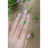 0.49 Ct.Tw.Total Carat Weight Emerald Pair from Zambia Life Style