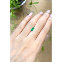 0.49 Ct.Tw.Total Carat Weight Emerald Pair from Zambia Life Style