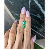 2.19 Ct.Tw.Total Carat Weight Emerald Pair from Colombia Life Style