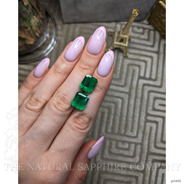 11.23 Ct.Tw. Emerald Pair from Colombia