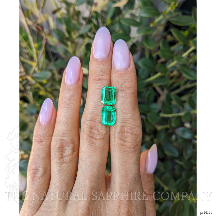 6.20 Ct.Tw. Emerald Pair from Colombia