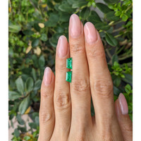 1.89&nbsp;Ct.Tw.Total Carat Weight Emerald Pair from Colombia Life Style