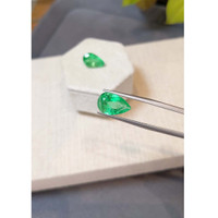8.53 Ct.Tw.Total Carat Weight Emerald Pair from Colombia Life Style