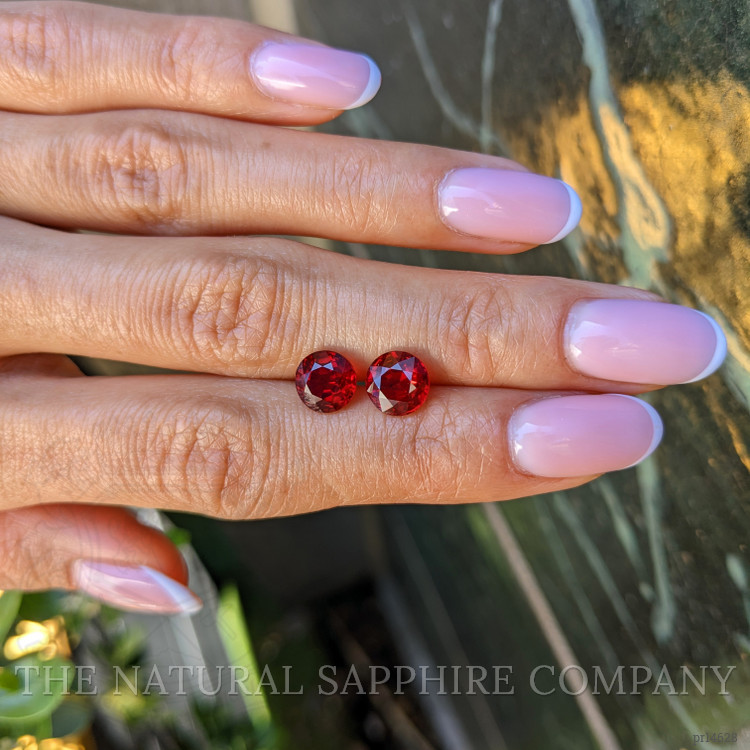 4.31 Ct.Tw. Ruby Pair from Mozambique