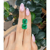 13.02&nbsp;Ct.Tw.Total Carat Weight Emerald Pair from Zambia Life Style