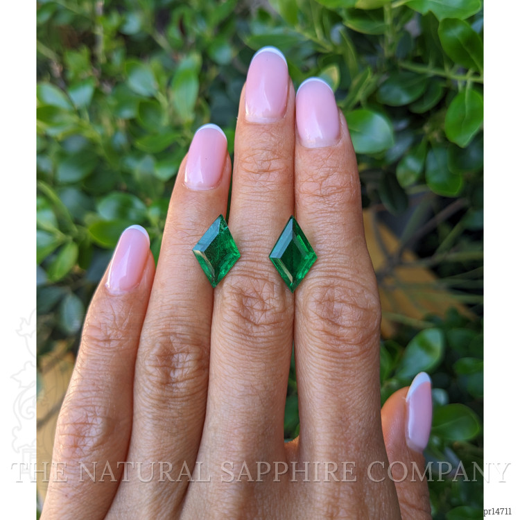 6.65 Ct.Tw. Emerald Pair from Zambia