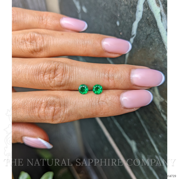 0.73 Ct.Tw. Emerald Pair from Colombia