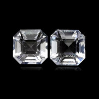 0.96&nbsp;Ct.Tw.Total Carat Weight Rainbow Moonstone Pair from Ceylon (Sri Lanka) Video