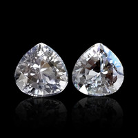 1.43&nbsp;Ct.Tw.Total Carat Weight Rainbow Moonstone Pair from Ceylon (Sri Lanka) Video