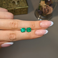 3.57 Ct.Tw.Total Carat Weight Emerald Pair from Colombia Life Style