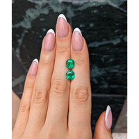 4.25&nbsp;Ct.Tw.Total Carat Weight Emerald Pair from Colombia Life Style