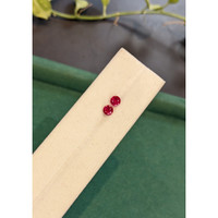 1.02&nbsp;Ct.Tw.Total Carat Weight Pinkish Red Ruby Pair from Burma (Myanmar) Life Style