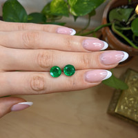 5.06 Ct.Tw.Total Carat Weight Emerald Pair from Zambia Life Style