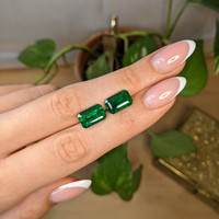 7.28&nbsp;Ct.Tw.Total Carat Weight Emerald Pair from Zambia Life Style