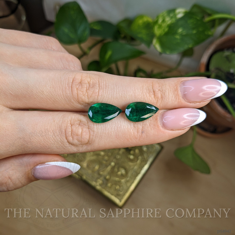 8.96 Ct.Tw. Emerald Pair from Zambia