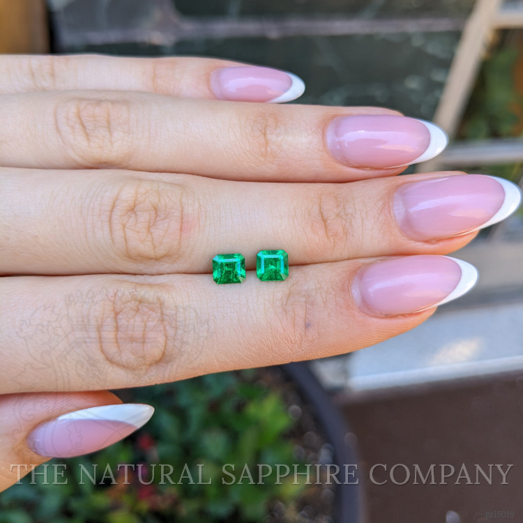 1.30 Ct.Tw. Emerald Pair from Colombia