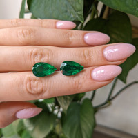 11.70 Ct.Tw.Total Carat Weight Emerald Pair from Colombia - Muzo Life Style