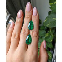 16.00&nbsp;Ct.Tw.Total Carat Weight Emerald Pair from Colombia - Muzo Life Style