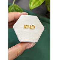 2.76&nbsp;Ct.Tw.Total Carat Weight Orangish Yellow Sapphire Pair from Ceylon (Sri Lanka) Life Style