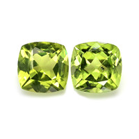 2.18&nbsp;Ct.Tw.Total Carat Weight Green (Lime Green) Peridot Pair from Ceylon (Sri Lanka) Video