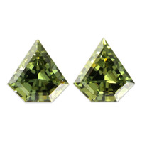 0.90&nbsp;Ct.Tw.Total Carat Weight Green Sapphire Pair from Ceylon (Sri Lanka) Video